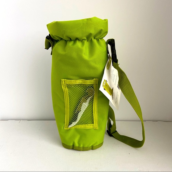 True Other - NWT True Getaway Gear Grab and Go Bottle Carrier